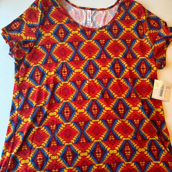 LuLaRoe NWT Classic Tee | 3X - Picture 1 of 6